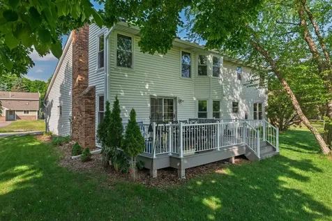 901 Southwind Drive Burnsville MN 55306