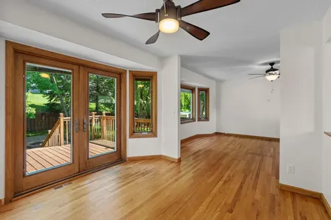 1136 Minnesota Street S Shakopee MN 55379