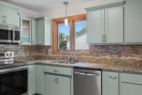 1136 Minnesota Street S Shakopee MN 55379