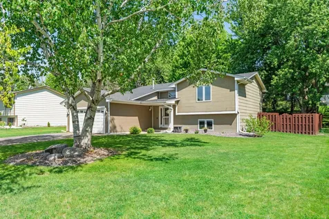 1136 Minnesota Street S Shakopee MN 55379