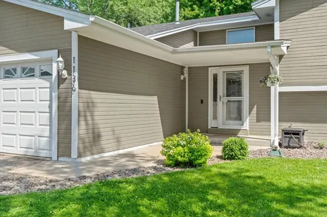 1136 Minnesota Street S Shakopee MN 55379