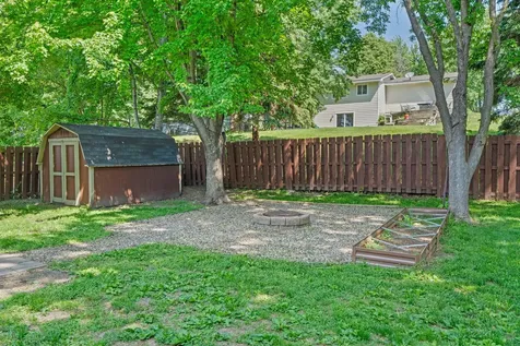 1136 Minnesota Street S Shakopee MN 55379