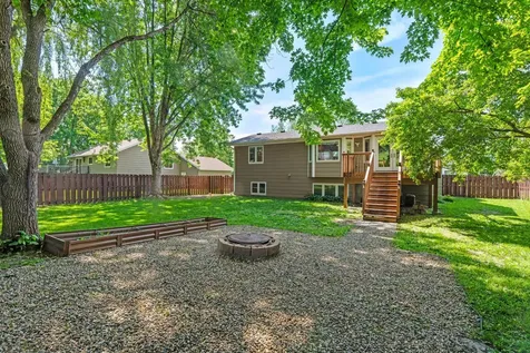 1136 Minnesota Street S Shakopee MN 55379