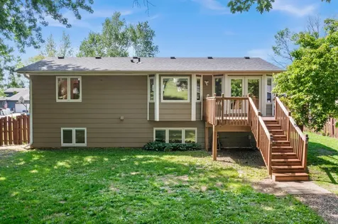 1136 Minnesota Street S Shakopee MN 55379