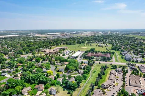 1136 Minnesota Street S Shakopee MN 55379