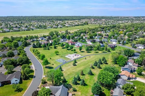 1136 Minnesota Street S Shakopee MN 55379