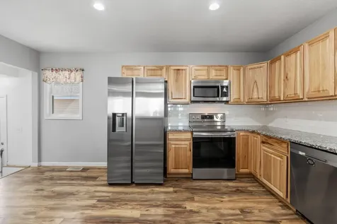 125 W Church Street Belle Plaine MN 56011