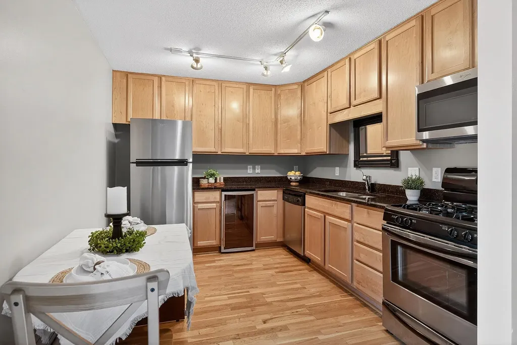 3540 Hennepin Avenue Minneapolis MN 55408