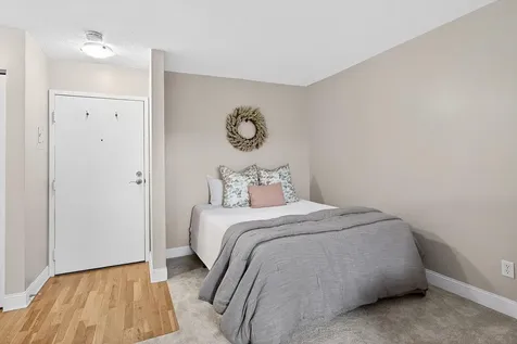 3540 Hennepin Avenue Minneapolis MN 55408