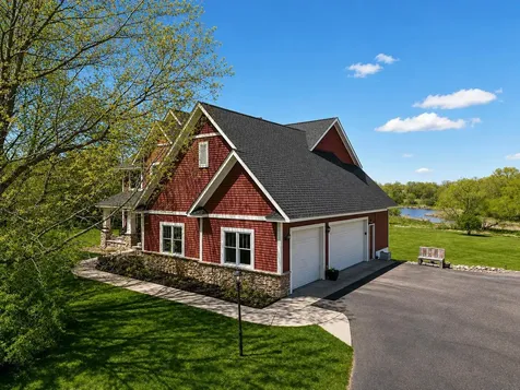 1454 166th Avenue New Richmond WI 54017