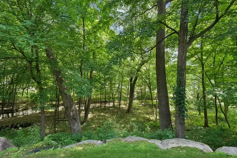 18844 Bearpath Trail Eden Prairie MN 55347