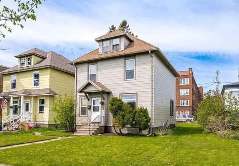 1821 Ogden Avenue Superior WI 54880