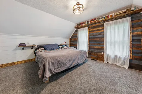 321 Ash Avenue N New Richland MN 56072