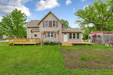 321 Ash Avenue N New Richland MN 56072