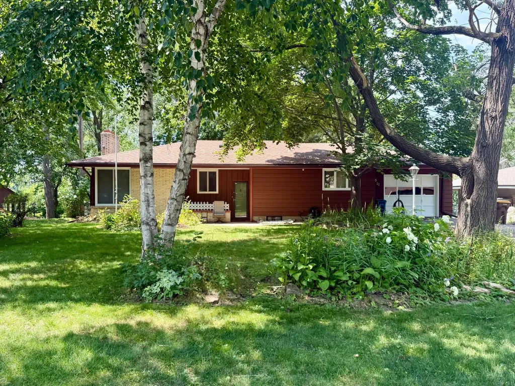 3511 Hilltop Street White Bear Lake MN 55110