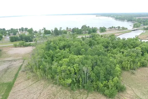 43931 355th Street Ottertail MN 56571
