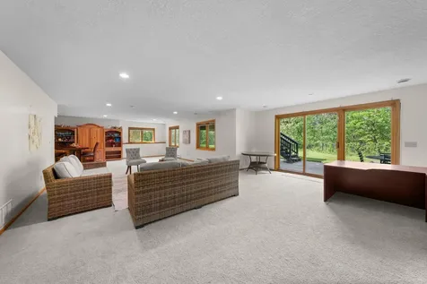 11792 272nd Avenue NW Zimmerman MN 55398