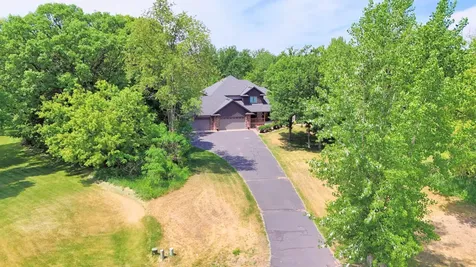 11792 272nd Avenue NW Zimmerman MN 55398