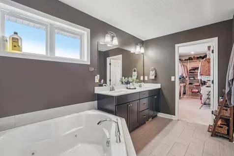 5928 Pinnacle Circle NE Prior Lake MN 55372