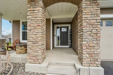 5928 Pinnacle Circle NE Prior Lake MN 55372