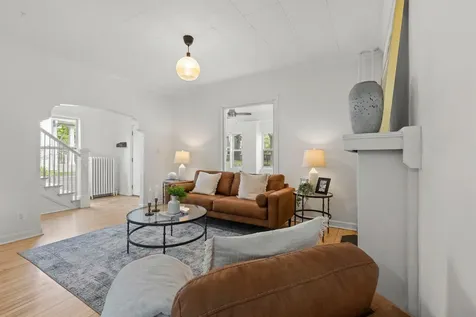 2401 Upton Avenue N Minneapolis MN 55411
