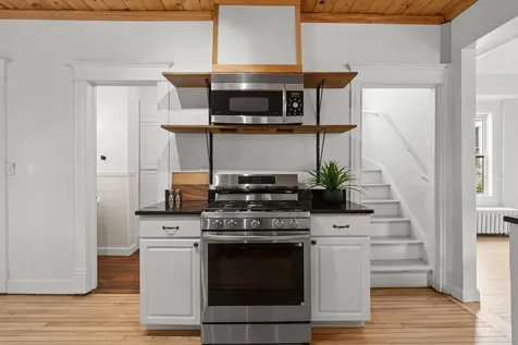 2401 Upton Avenue N Minneapolis MN 55411