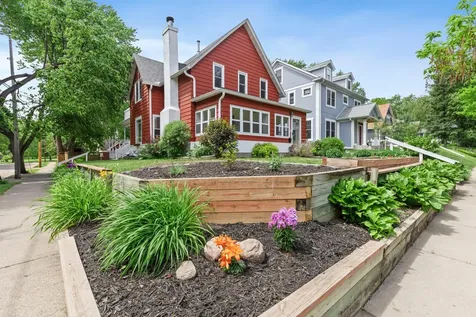 2401 Upton Avenue N Minneapolis MN 55411