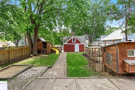 2401 Upton Avenue N Minneapolis MN 55411