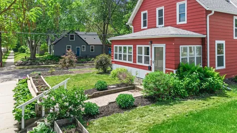 2401 Upton Avenue N Minneapolis MN 55411