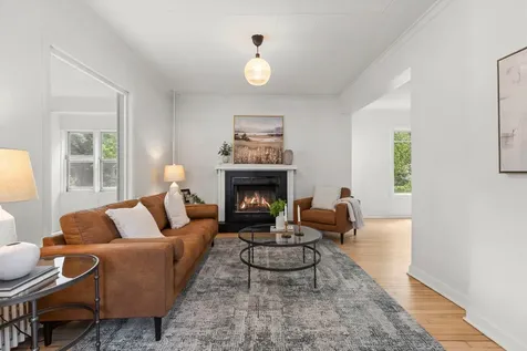 2401 Upton Avenue N Minneapolis MN 55411