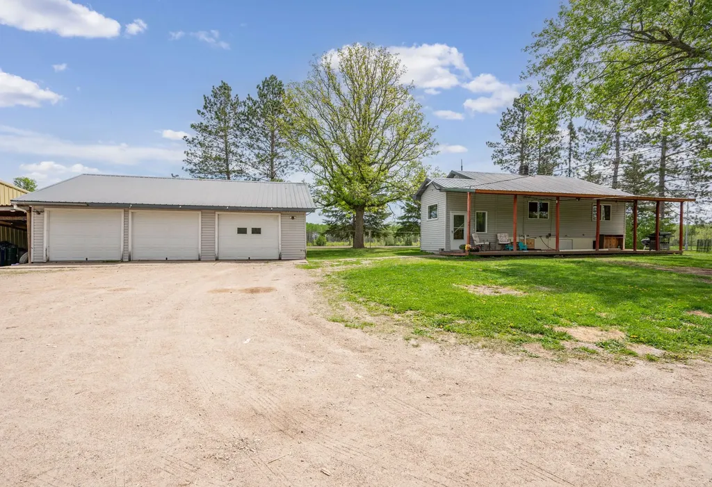 45024 County Road 14 Bigfork MN 56628