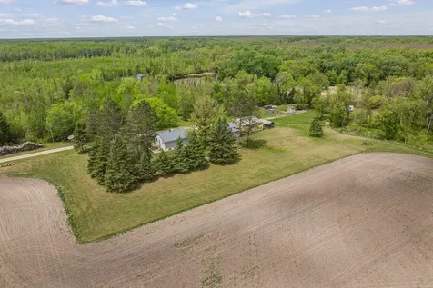 45024 County Road 14 Bigfork MN 56628