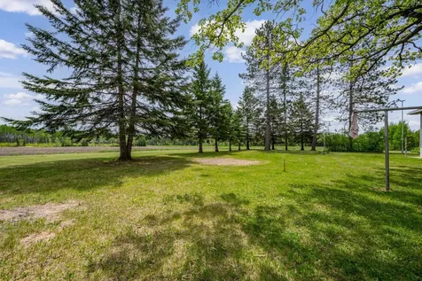 45024 County Road 14 Bigfork MN 56628