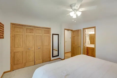 1980 Timber Wolf Trail N Eagan MN 55122