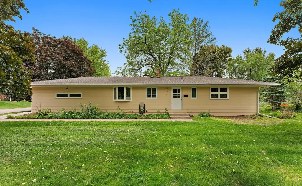 1426 Lookout Street Stillwater MN 55082