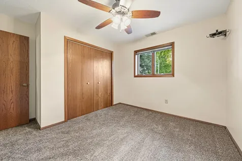 1139 10th Street N Saint James MN 56081