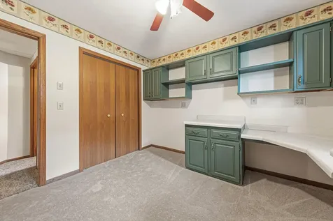 1139 10th Street N Saint James MN 56081