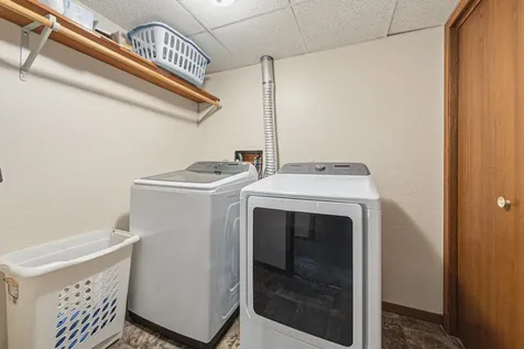 1139 10th Street N Saint James MN 56081