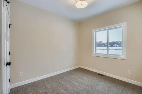 6334 Goodwin Lane Wyoming MN 55092
