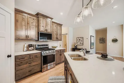 6334 Goodwin Lane Wyoming MN 55092