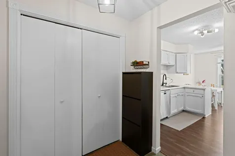 3861 Gold Point Eagan MN 55122
