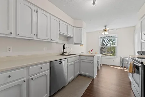 3861 Gold Point Eagan MN 55122
