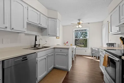 3861 Gold Point Eagan MN 55122