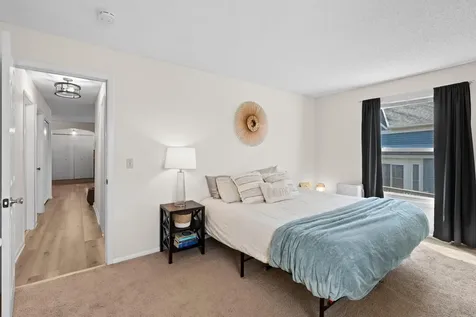 3861 Gold Point Eagan MN 55122