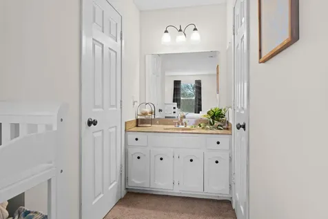 3861 Gold Point Eagan MN 55122