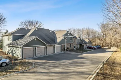 3861 Gold Point Eagan MN 55122