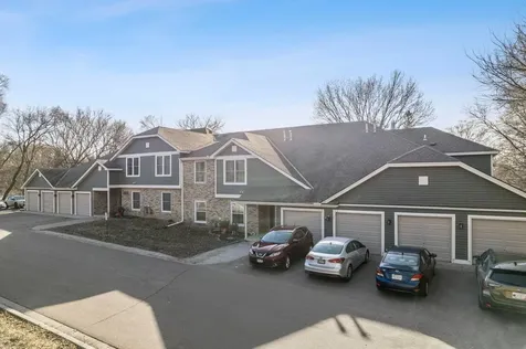 3861 Gold Point Eagan MN 55122