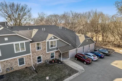 3861 Gold Point Eagan MN 55122
