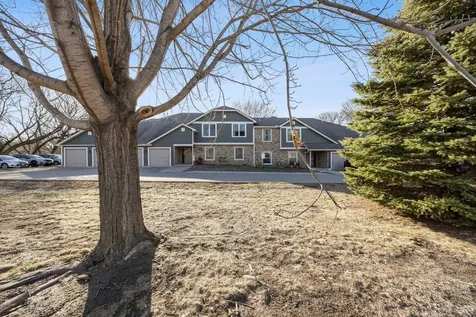 3861 Gold Point Eagan MN 55122