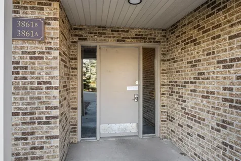 3861 Gold Point Eagan MN 55122